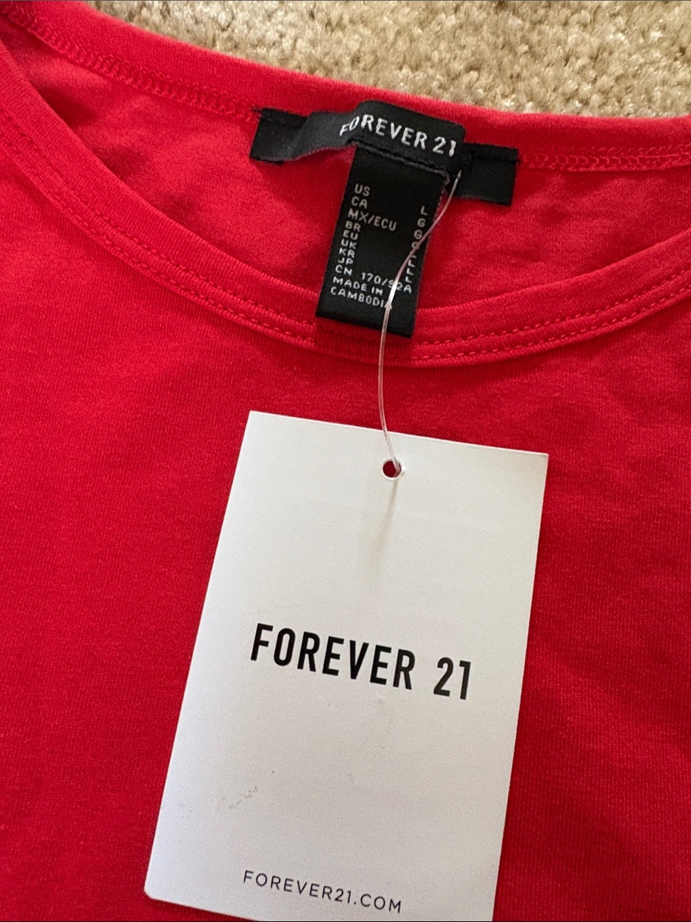 New Forever 21 Bright Red Short Sleeve Crewneck Tee - Picture 2 of 5